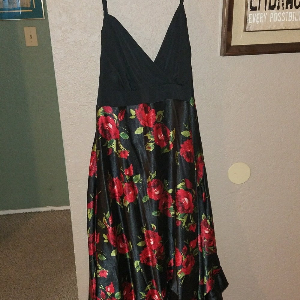 Torrid halter top handkerchief bottom dress